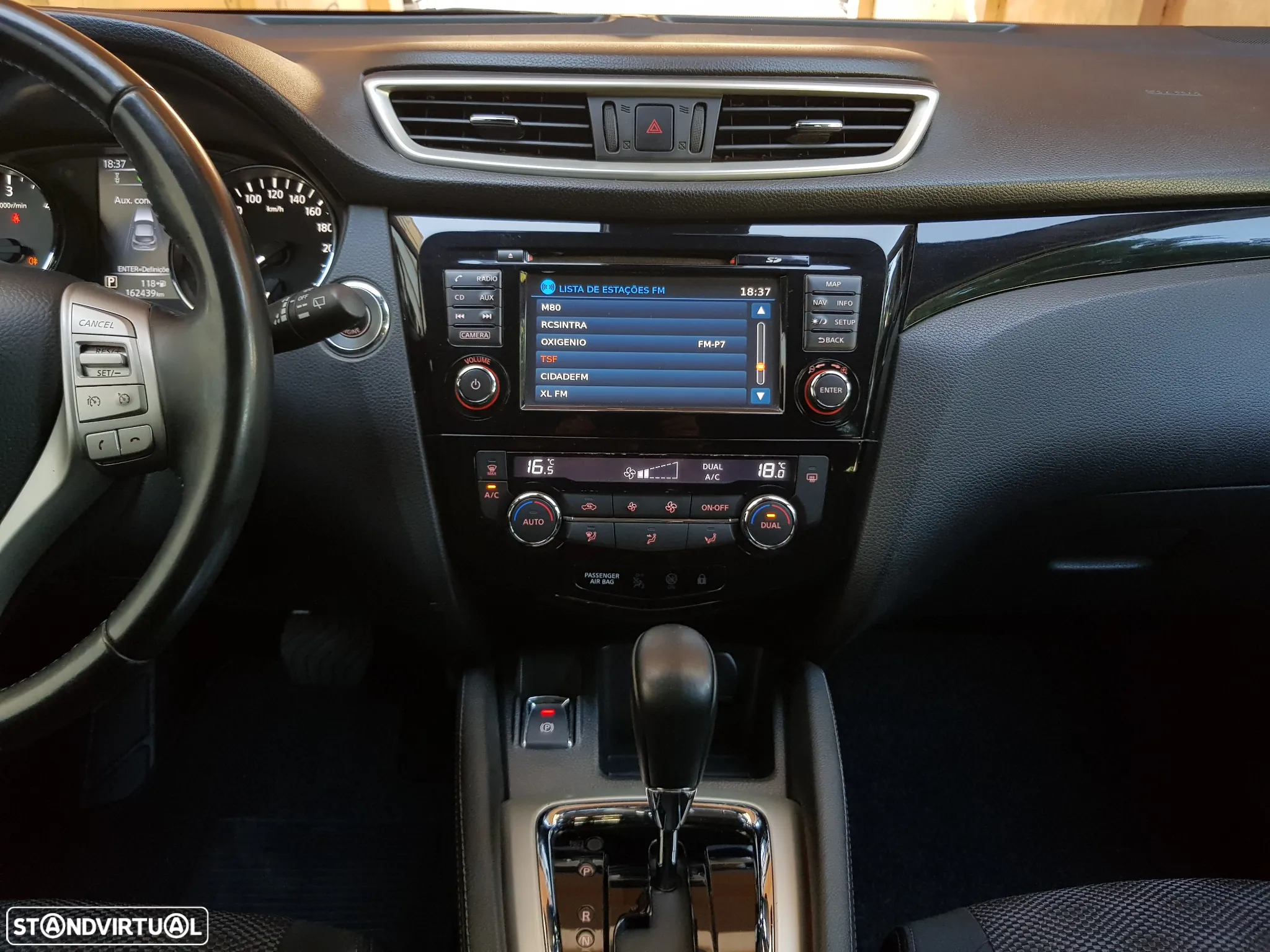 Nissan Qashqai 1.6 dCi 360 Xtronic - 16