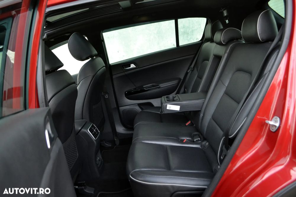 Kia Sportage 2,0 CRDI AWD Aut. GT Line - 10