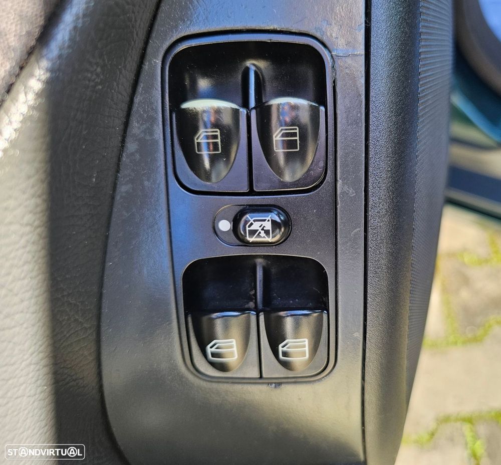 Mercedes-Benz C 220 CDi Classic - 26