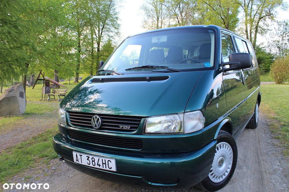 Volkswagen Caravelle GL - 40