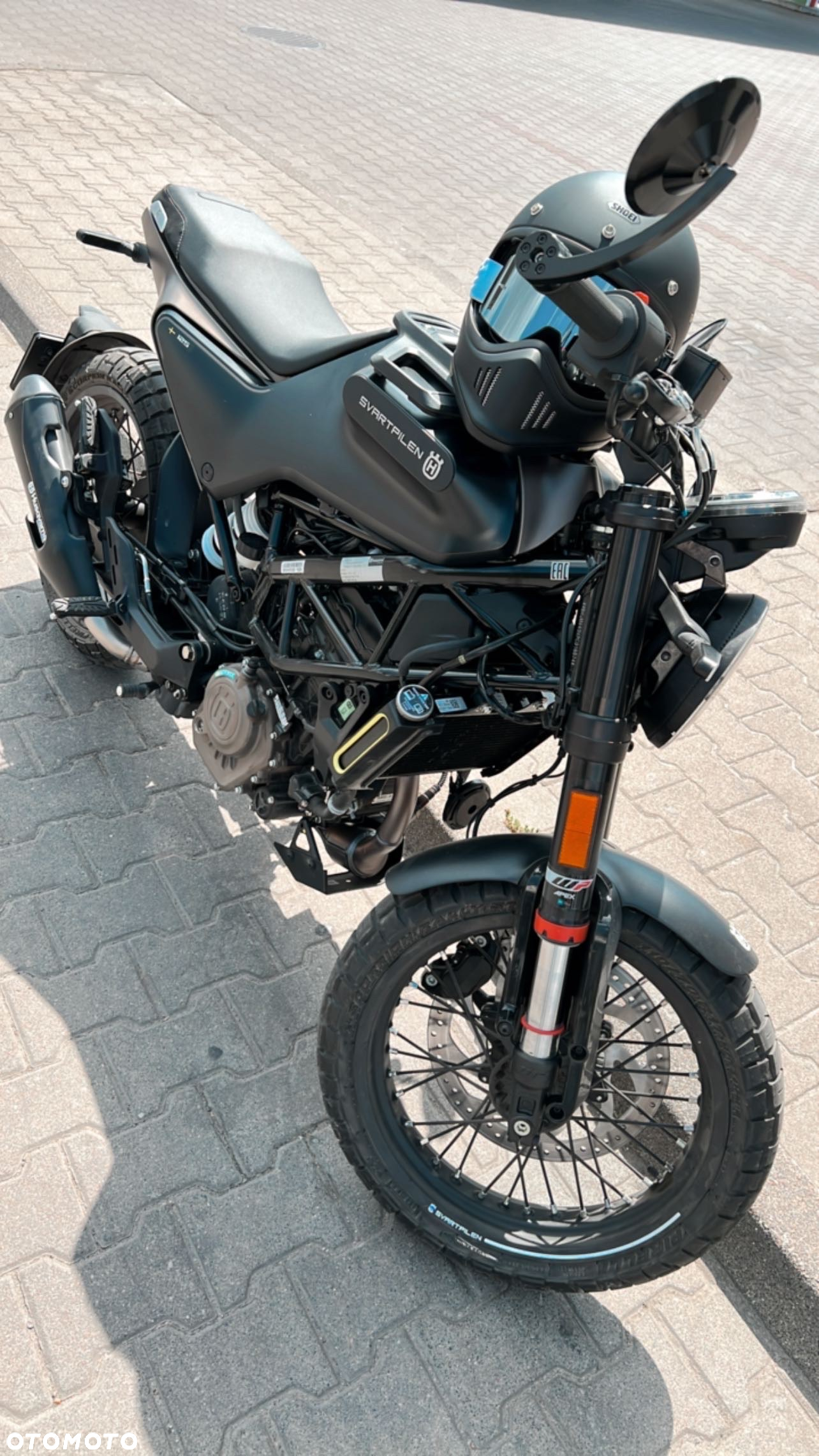 Husqvarna Svartpilen - 4