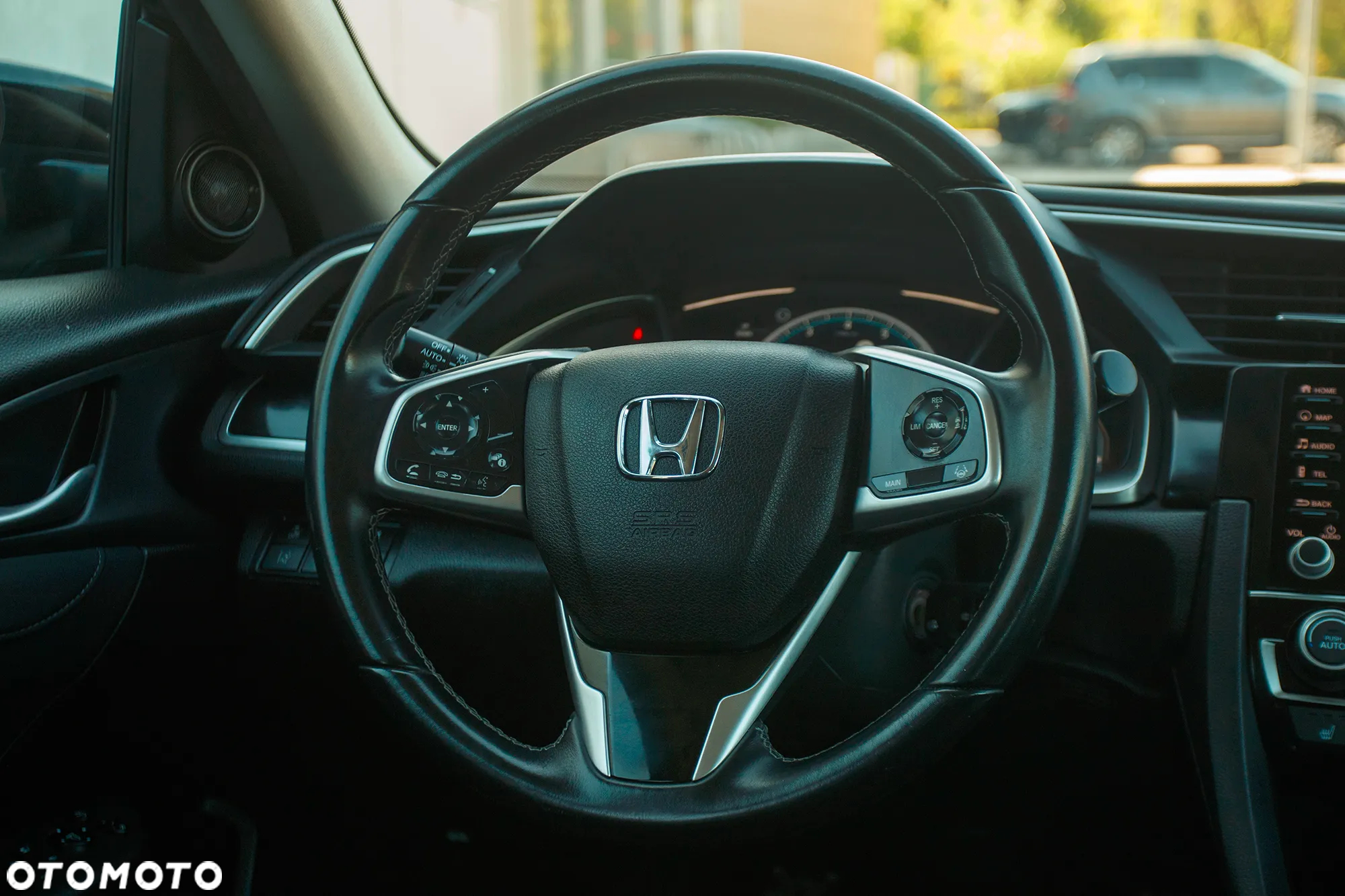 Honda Civic 1.5 T Executive - 11