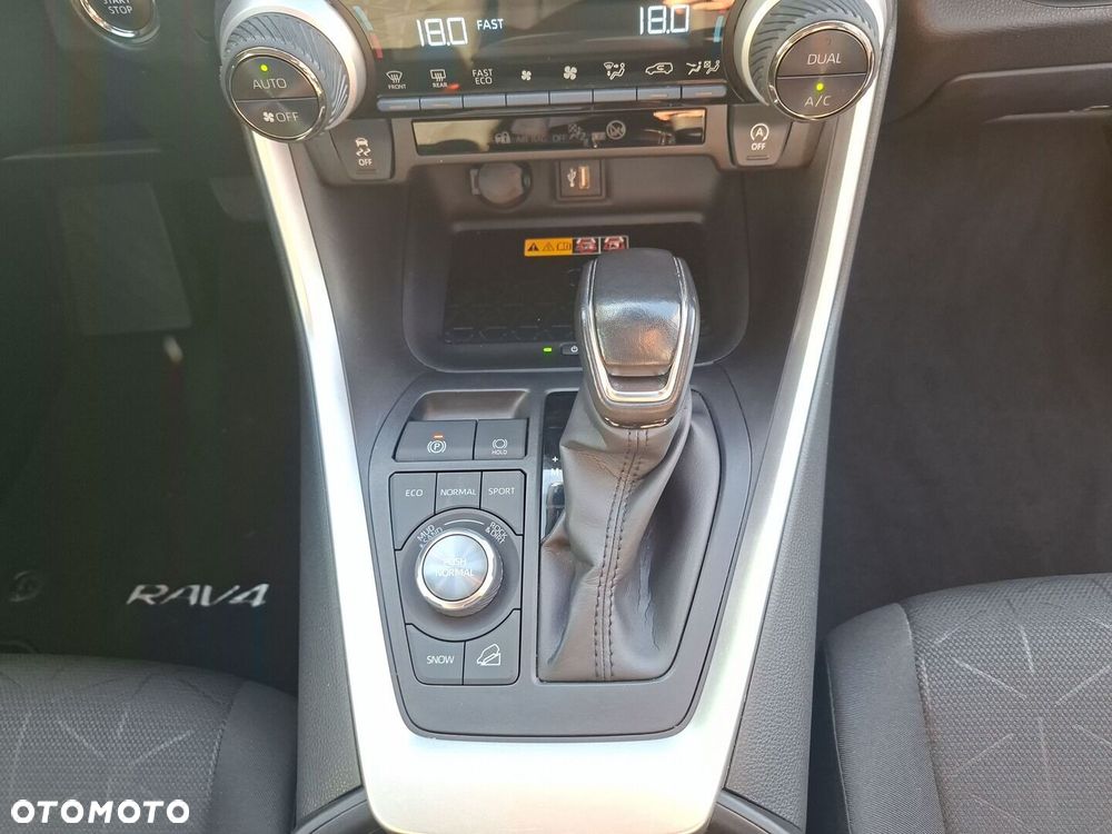 Toyota RAV4 2.0 Comfort 4x4 MS - 31