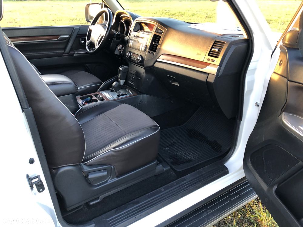 Mitsubishi Pajero 3.2 DID Intense - 10