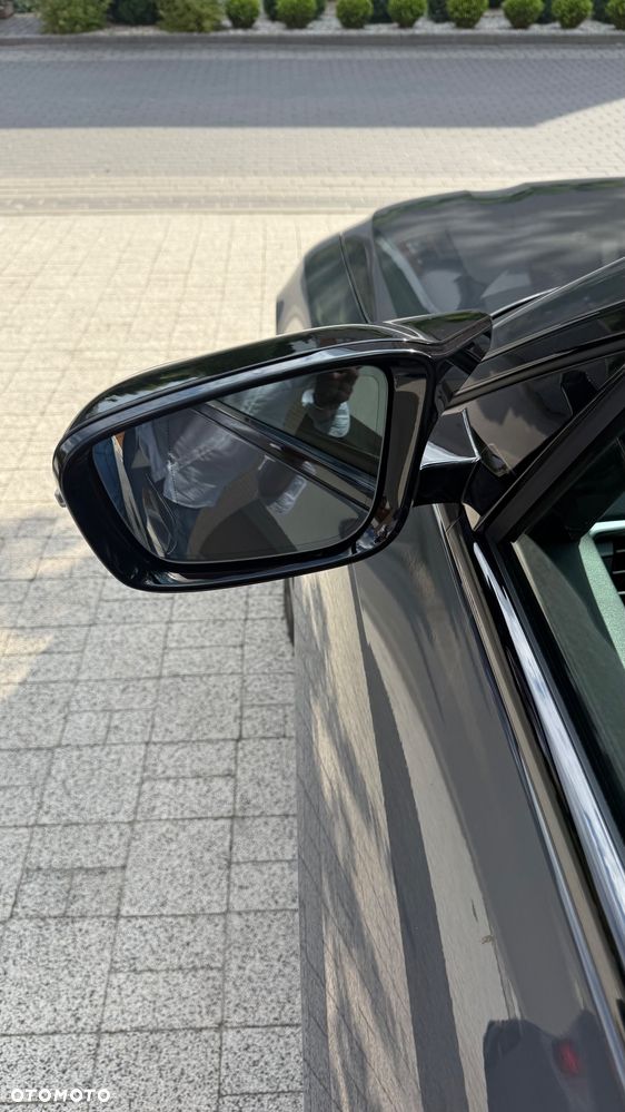 BMW i4 80.7kWh M50 - 16