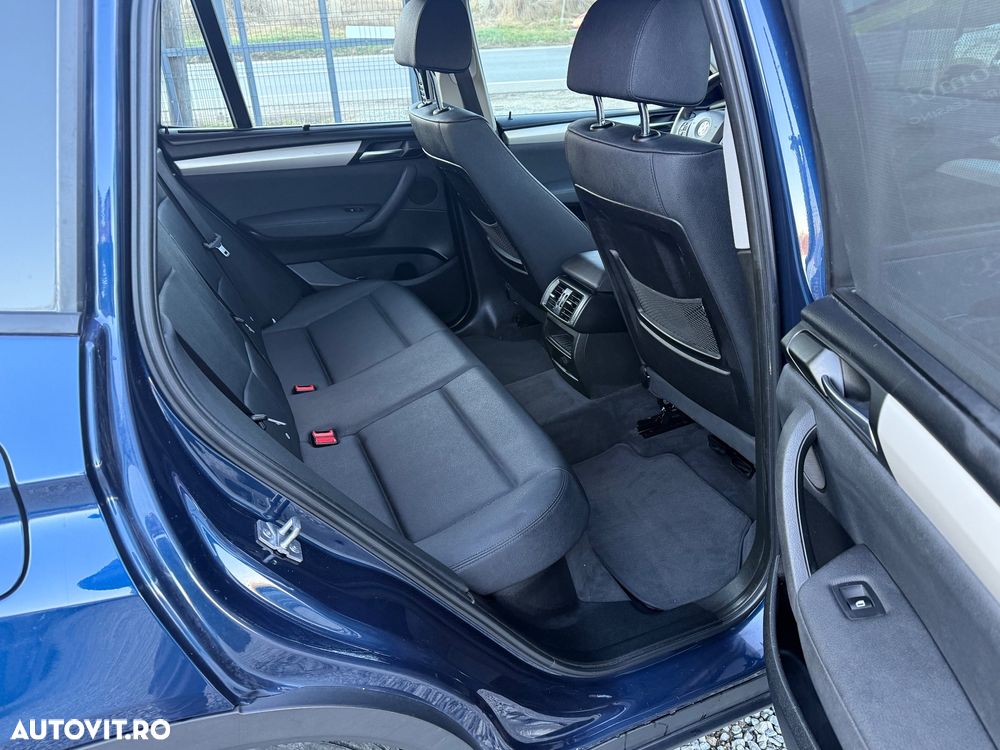 BMW X3 xDrive20d - 13