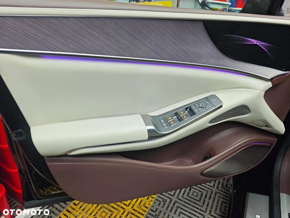 Denza Z9 GT - 8