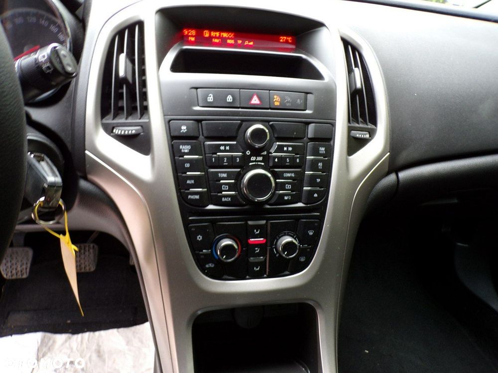 Opel Astra - 20