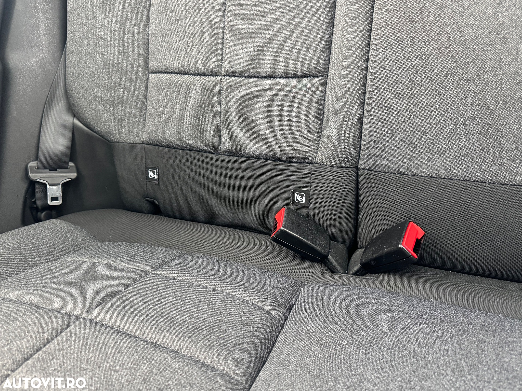 Citroën C4 Cactus 1.2 PureTech S&S BVM6 Shine - 19
