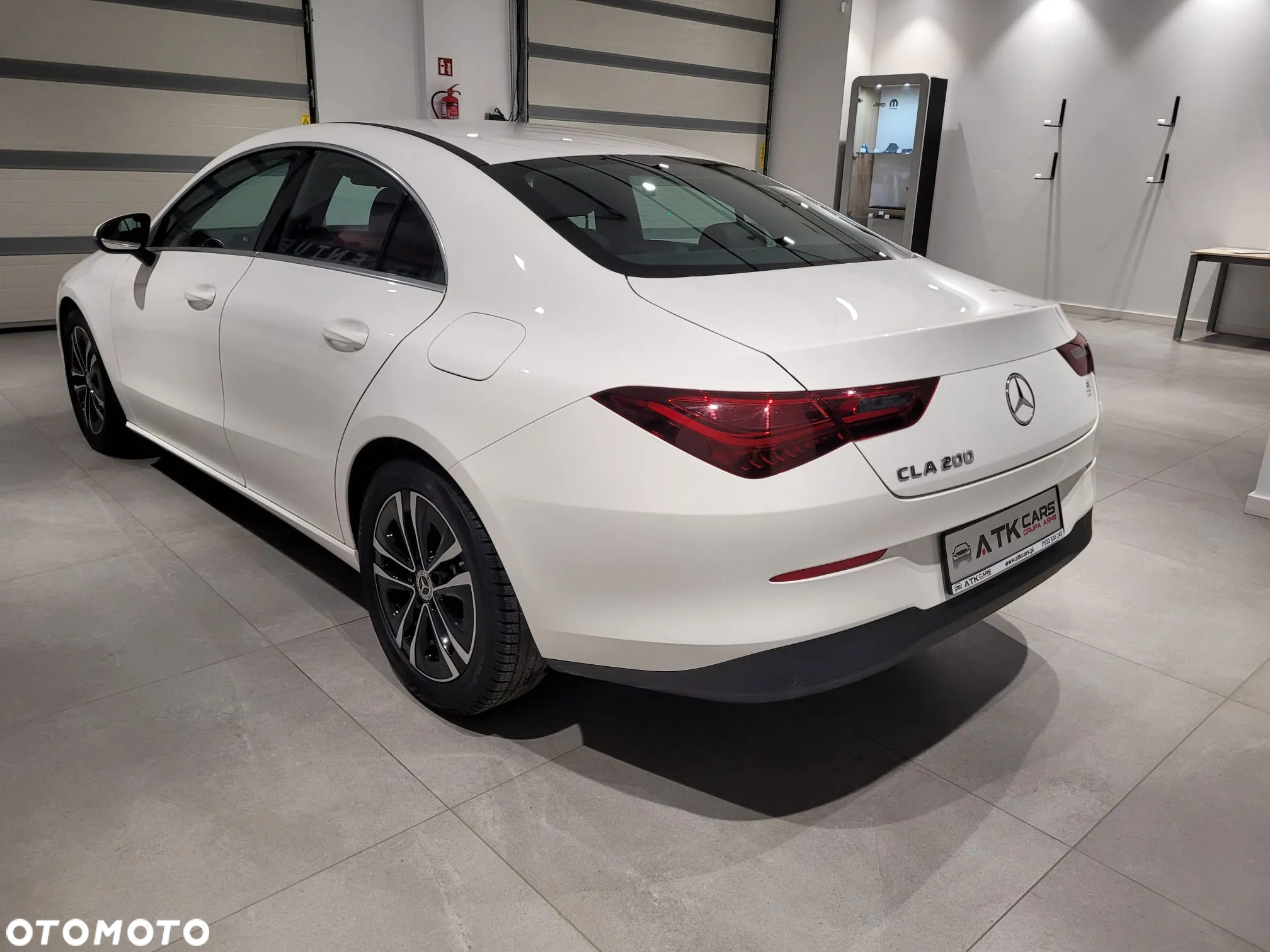 Mercedes-Benz CLA 200 7G-DCT - 6
