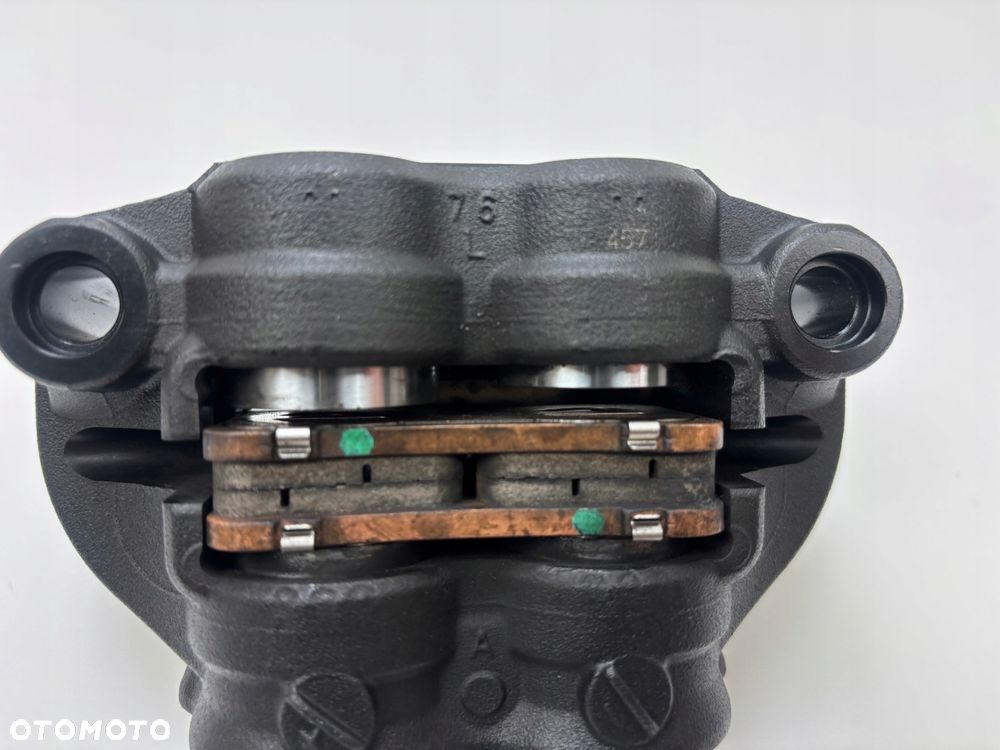 Zacisk hamulcowy przedni lewy Honda CBR 600RR PC69 2024- Oryginał - 7