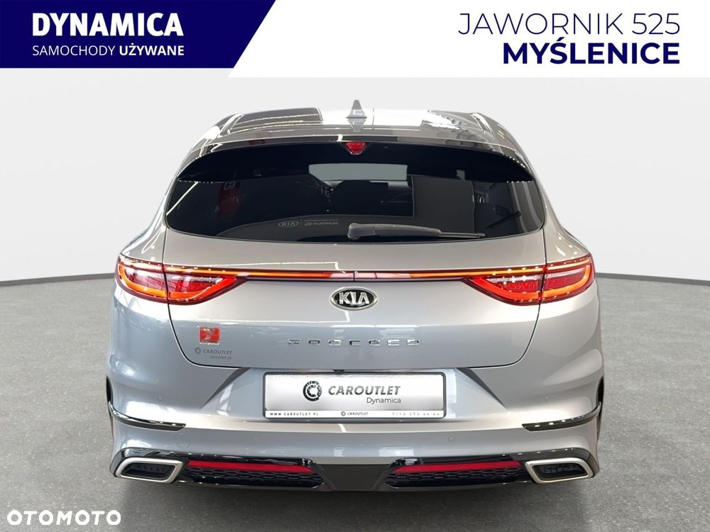 Kia ProCeed - 8