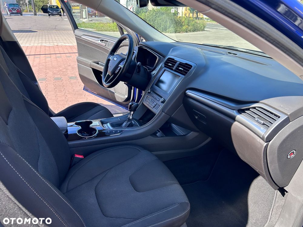 Ford Mondeo 2.0 TDCi STart-Stopp Titanium - 9