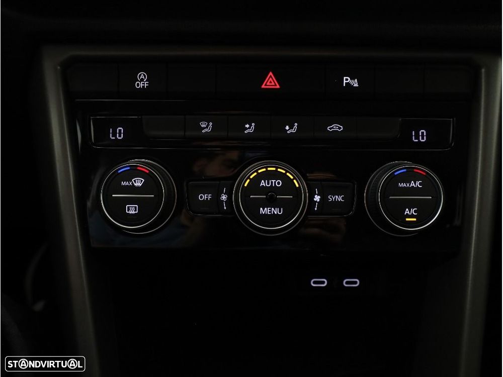 VW T-Roc 1.0 TSI Style - 23