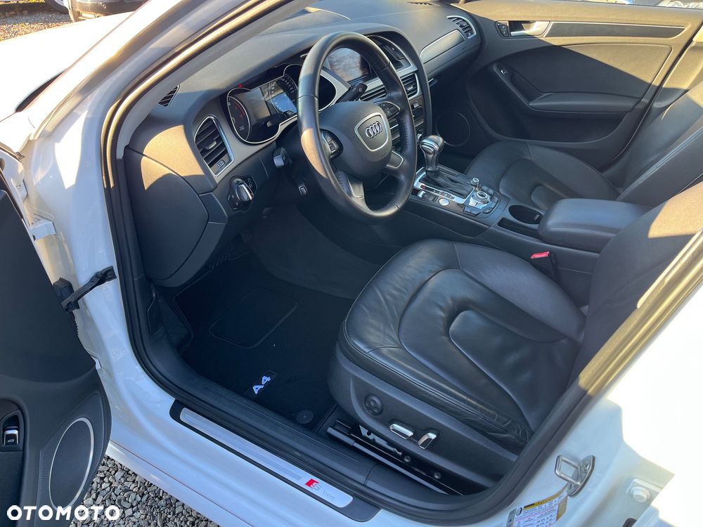 Audi A4 Limousine 2.0 TFSI multitronic S line Sportpaket - 6