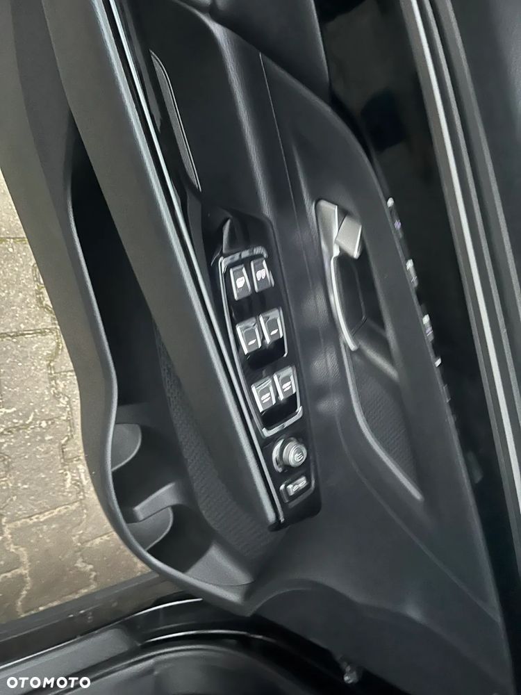 SsangYong/KGM Korando 1.5 T-GDI 2WD Onyx - 17