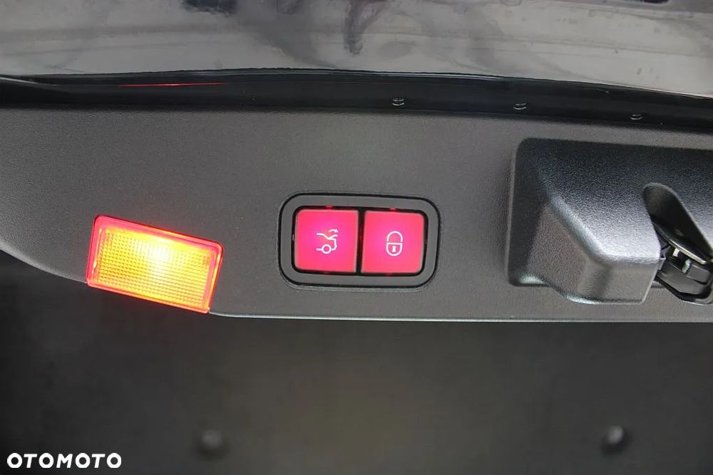 Mercedes-Benz SL 500 7G-TRONIC - 39