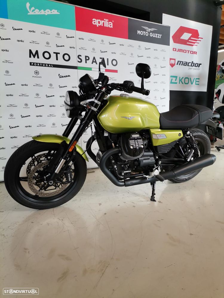 Moto Guzzi V7 SPORT - 1