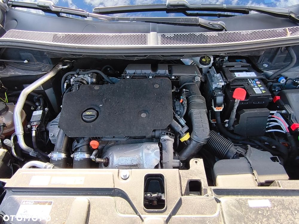 Peugeot 3008 BlueHDi 130 Stop & Start EAT8 Active Business-Paket - 28
