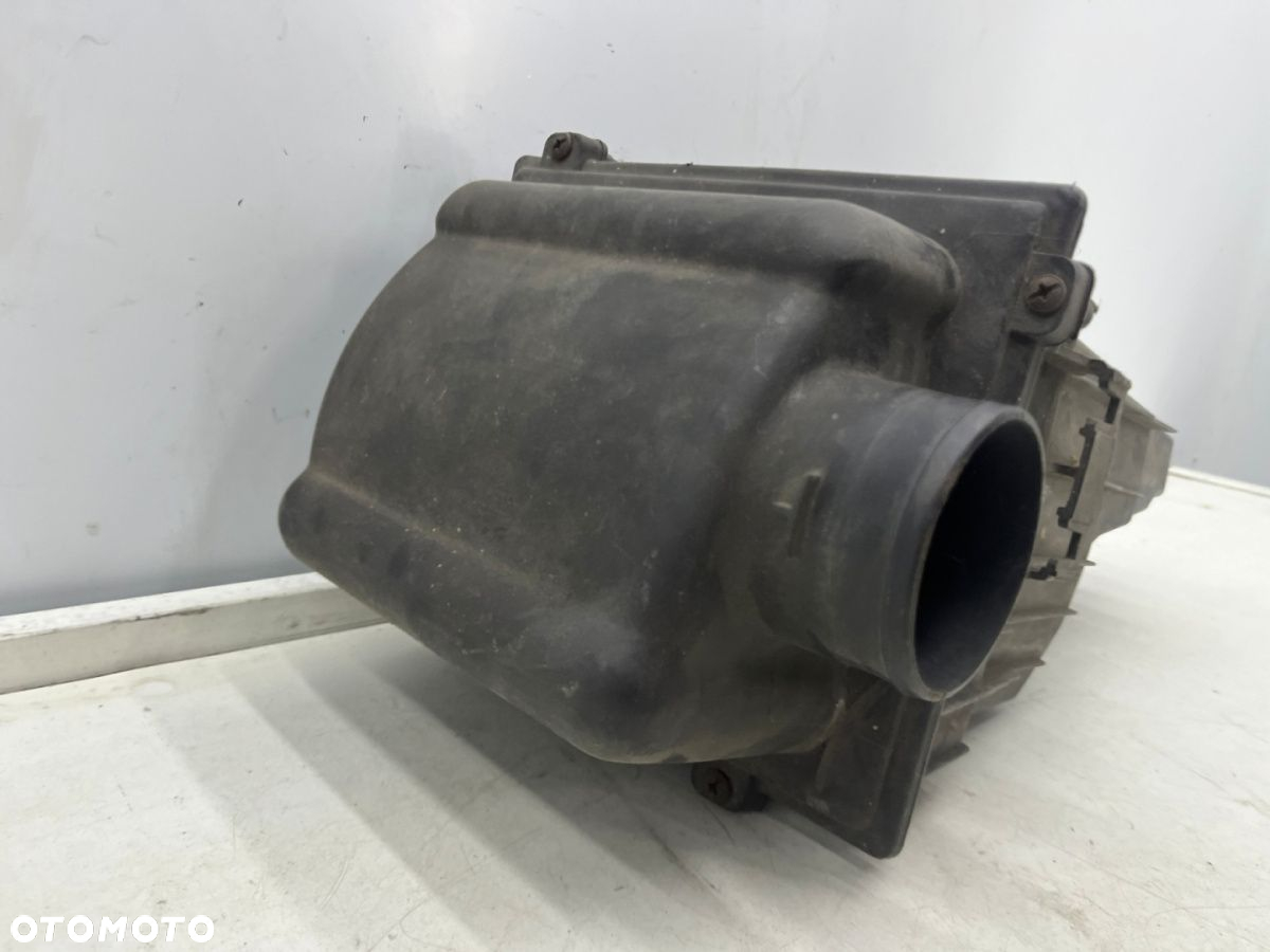 Obudowa filtra powietrza Peugeot 206 Dolot 1.4b 9634107180 - 4