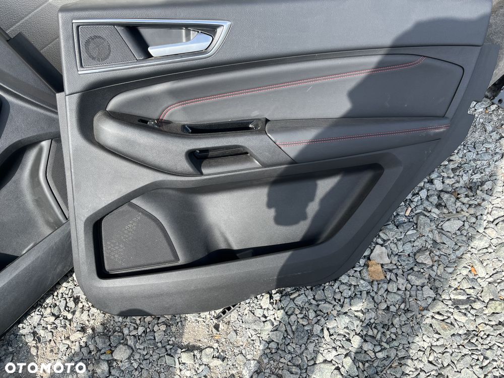 Fotele komplet Ford S-MAX II LIFT ST - 16