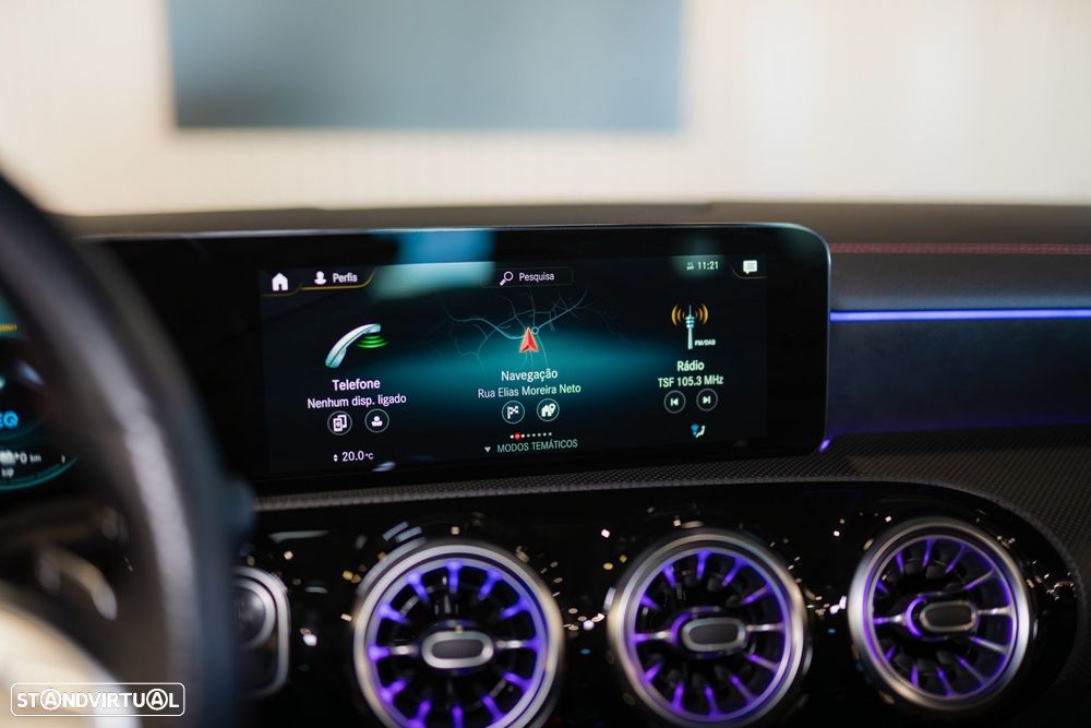 Mercedes-Benz CLA 250 e Shooting Brake AMG Line - 52