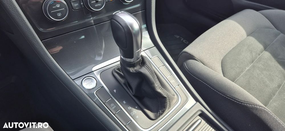 VOLKSWAGEN Golf 2019 — imagine 24