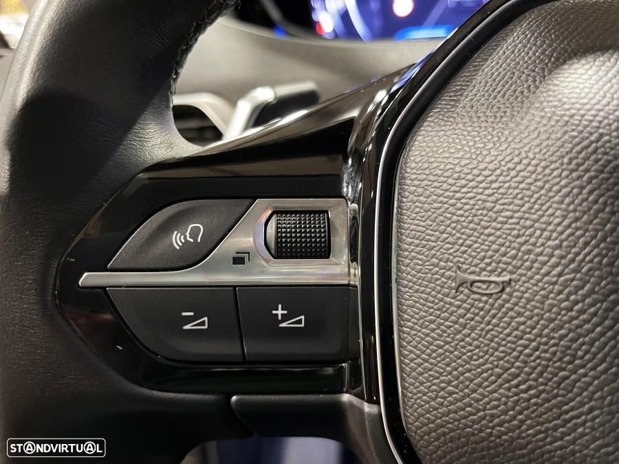 Peugeot 5008 1.5 BlueHDi Allure Pack EAT8 - 10