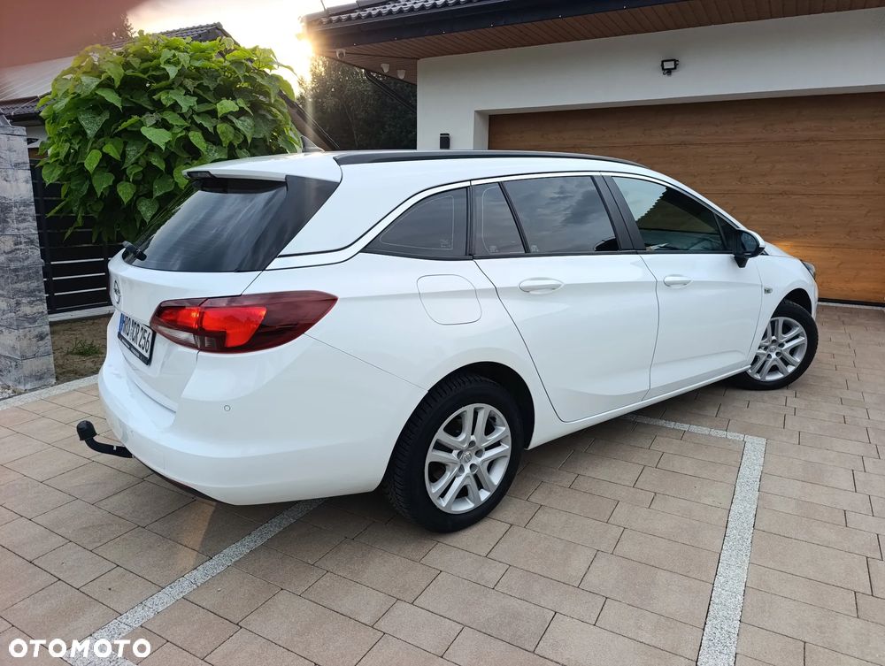 Opel Astra - 17