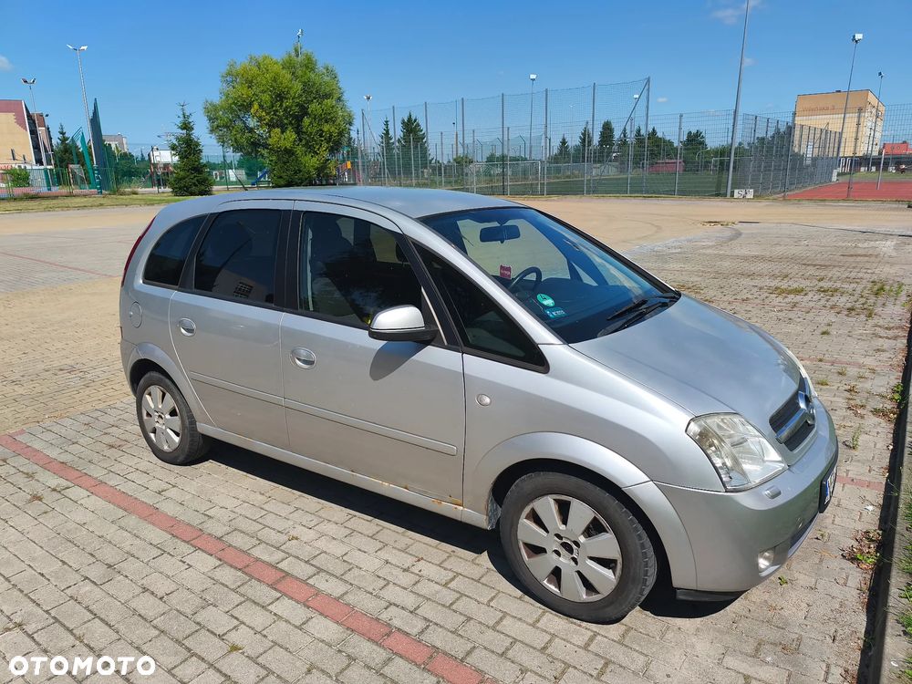 Opel Meriva 1.6 16V Easytronic (Essentia) - 6