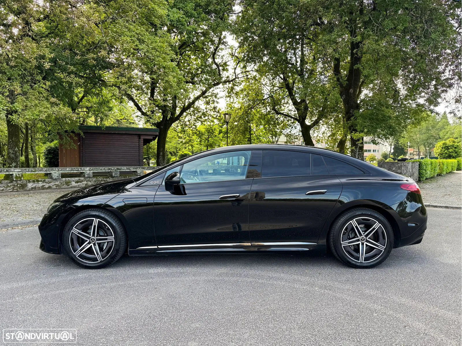 Mercedes-Benz EQE 300 AMG Line - 3
