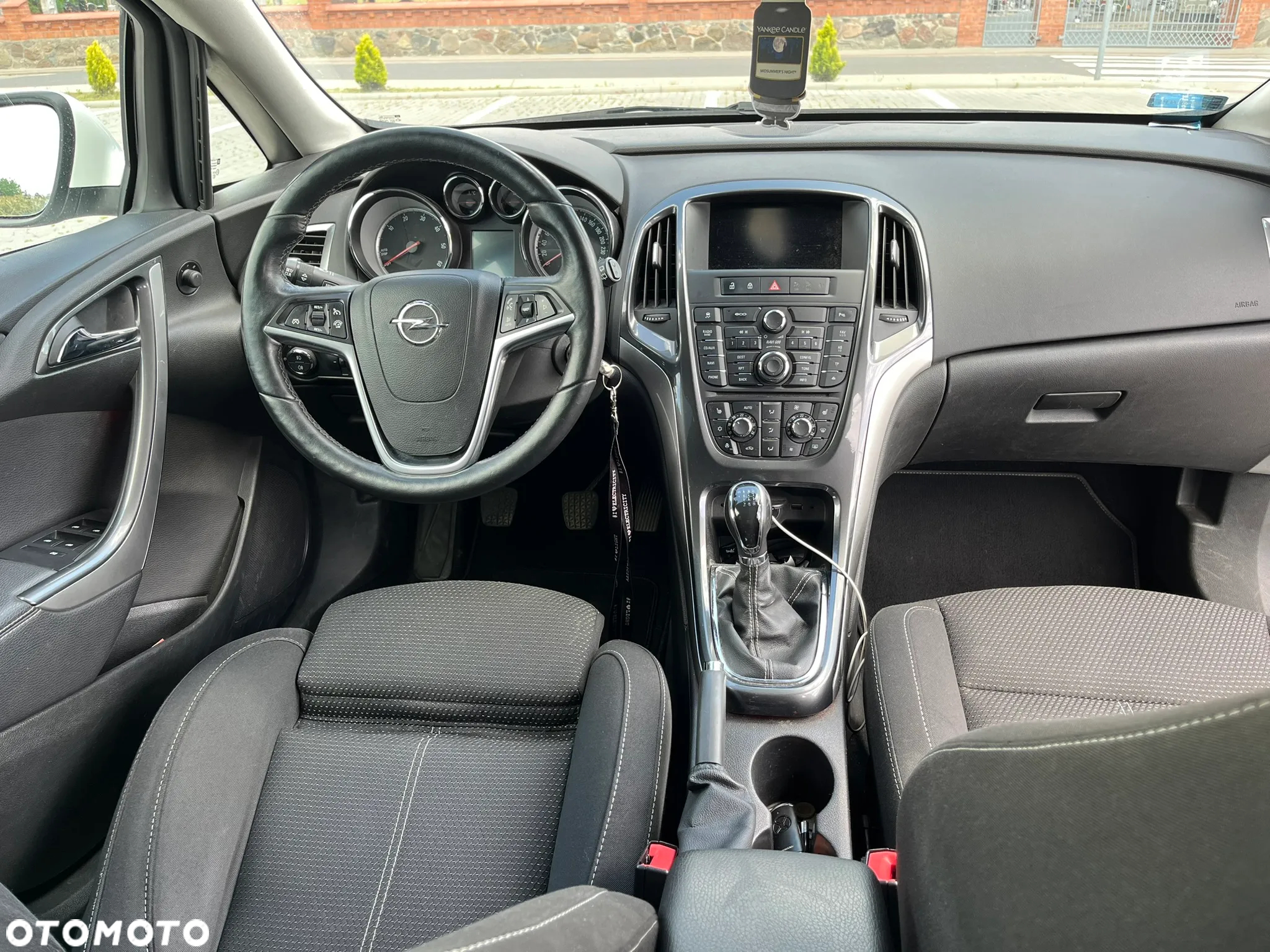 Opel Astra 1.7 CDTI DPF ecoFLEX Start/Stop Edition - 24