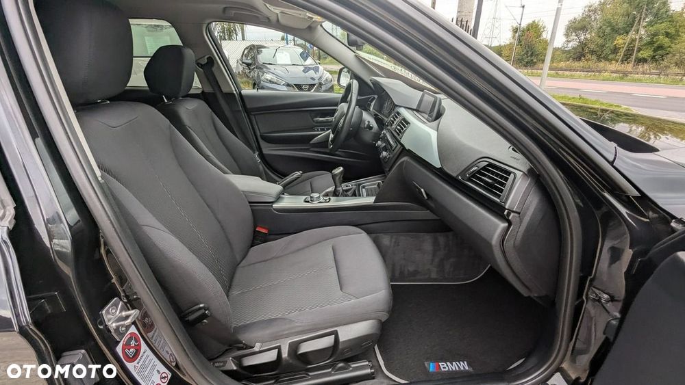BMW Seria 3 - 20
