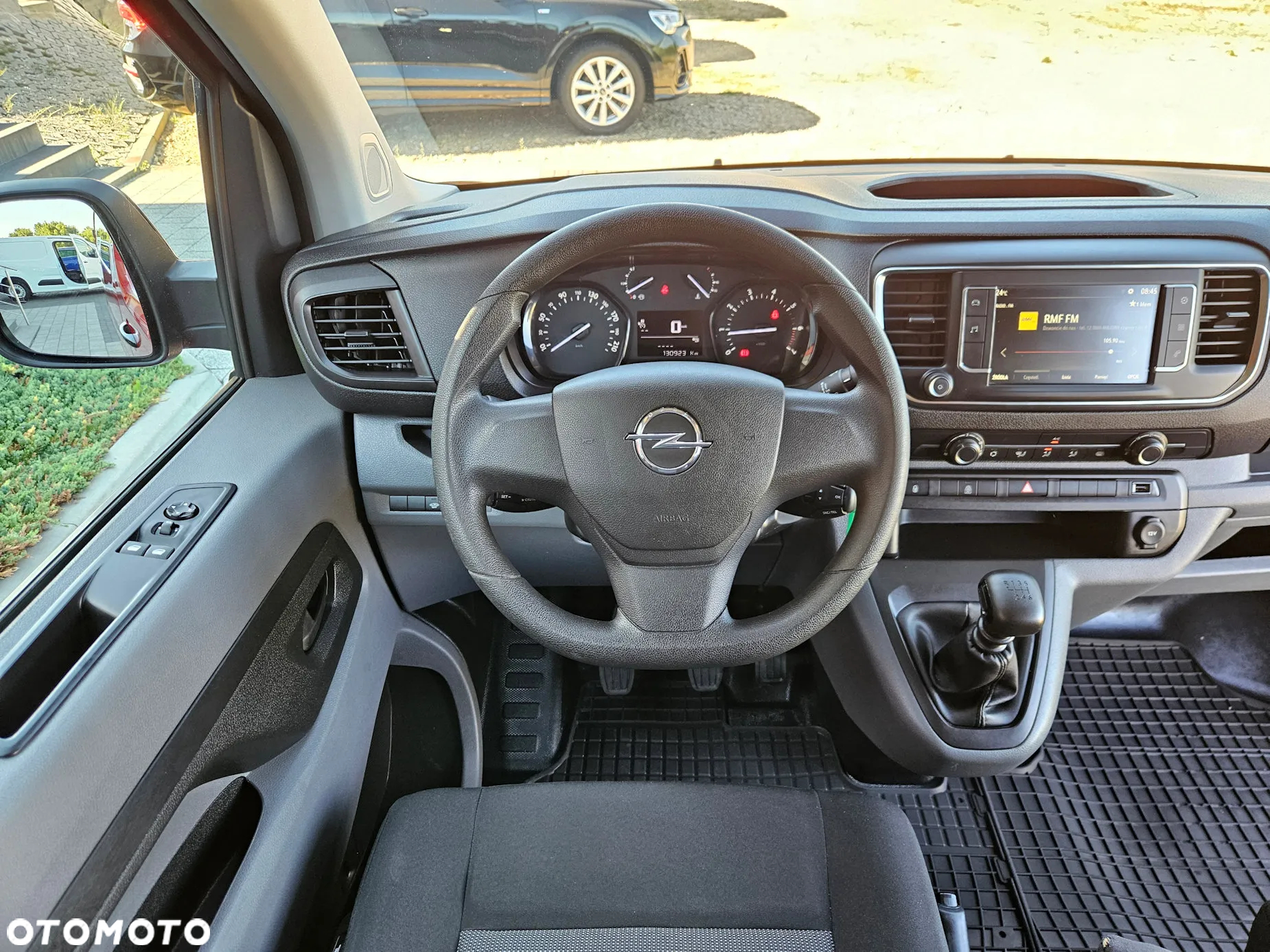 Opel VIVARO 2.0 150KM - 10