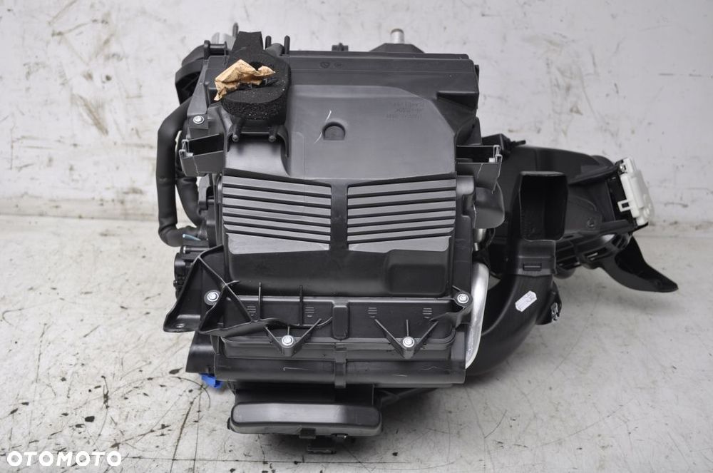 FORD ECOSPORT 1.0 NAGRZEWNICA UK - 4