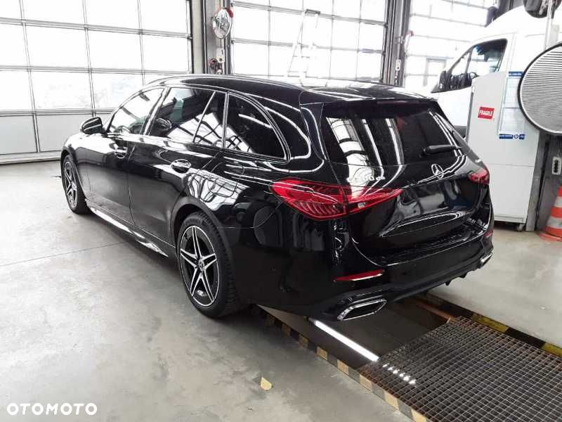 Mercedes-Benz Klasa C 300 de 4Matic 9G-TRONIC AMG Line - 4