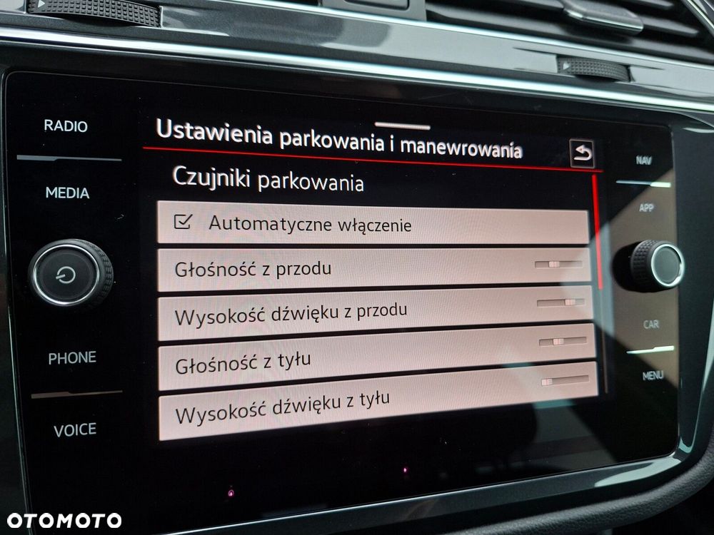 Volkswagen Tiguan - 26