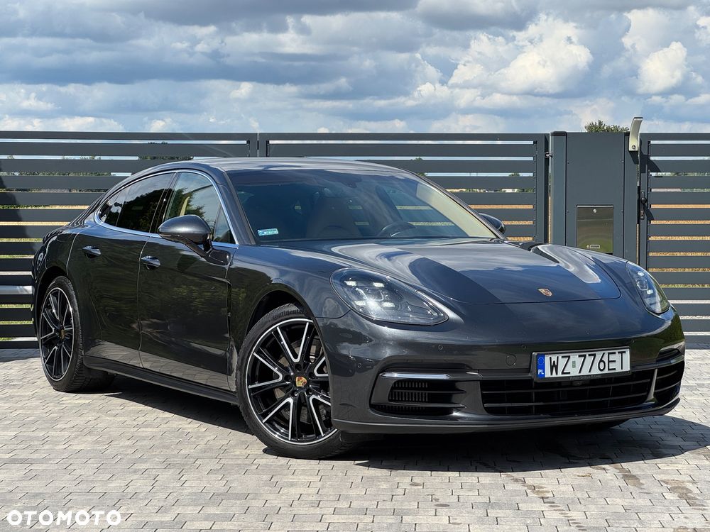 Porsche Panamera 4 - 2