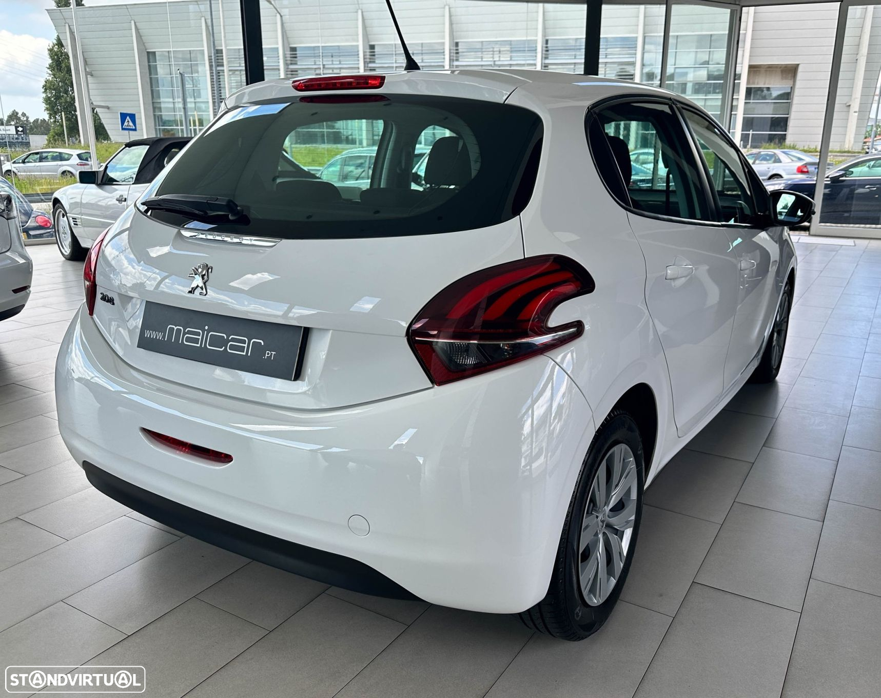 Peugeot 208 1.6 BlueHDi Access - 18