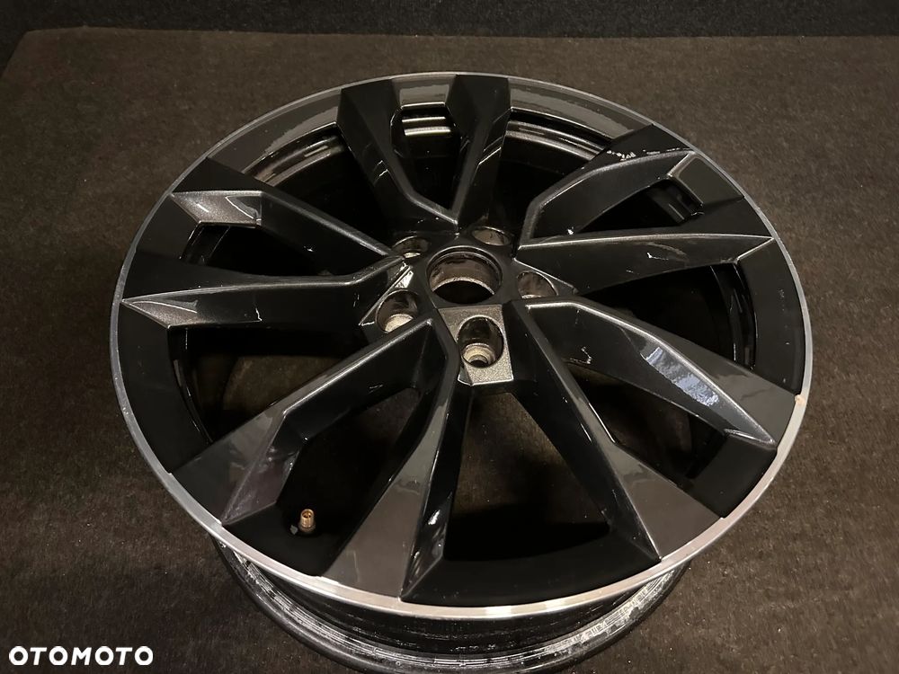 Alufelga Skoda Karoq 18 cali 5x112 1szt. 57A601025AS - 2