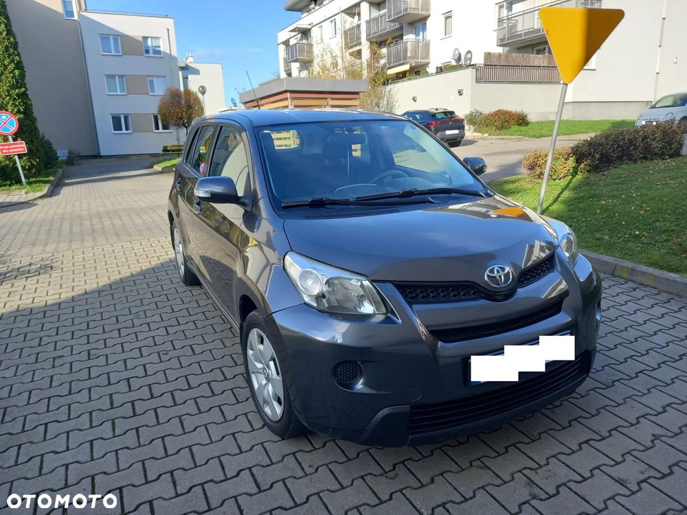 Toyota Yaris 1.33 Luna - 10