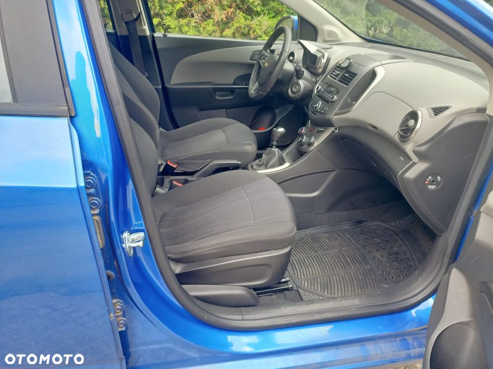 Chevrolet Aveo 1.4 LT+ - 12
