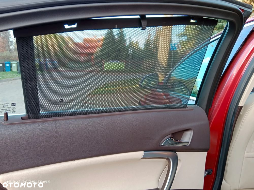 Opel Insignia 2.0 T Sport 4x4 - 15