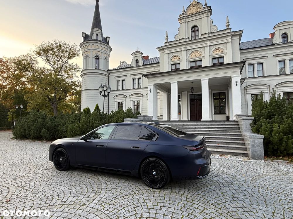 BMW Seria 7 - 21