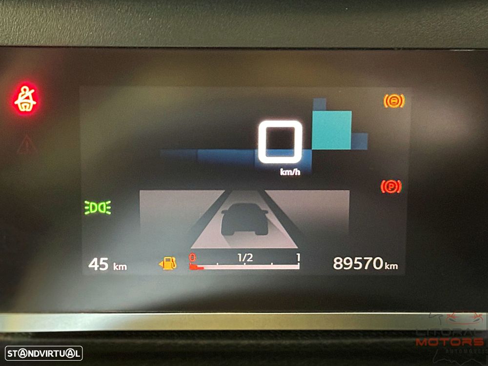 Citroën C4 1.2 PureTech Shine - 27