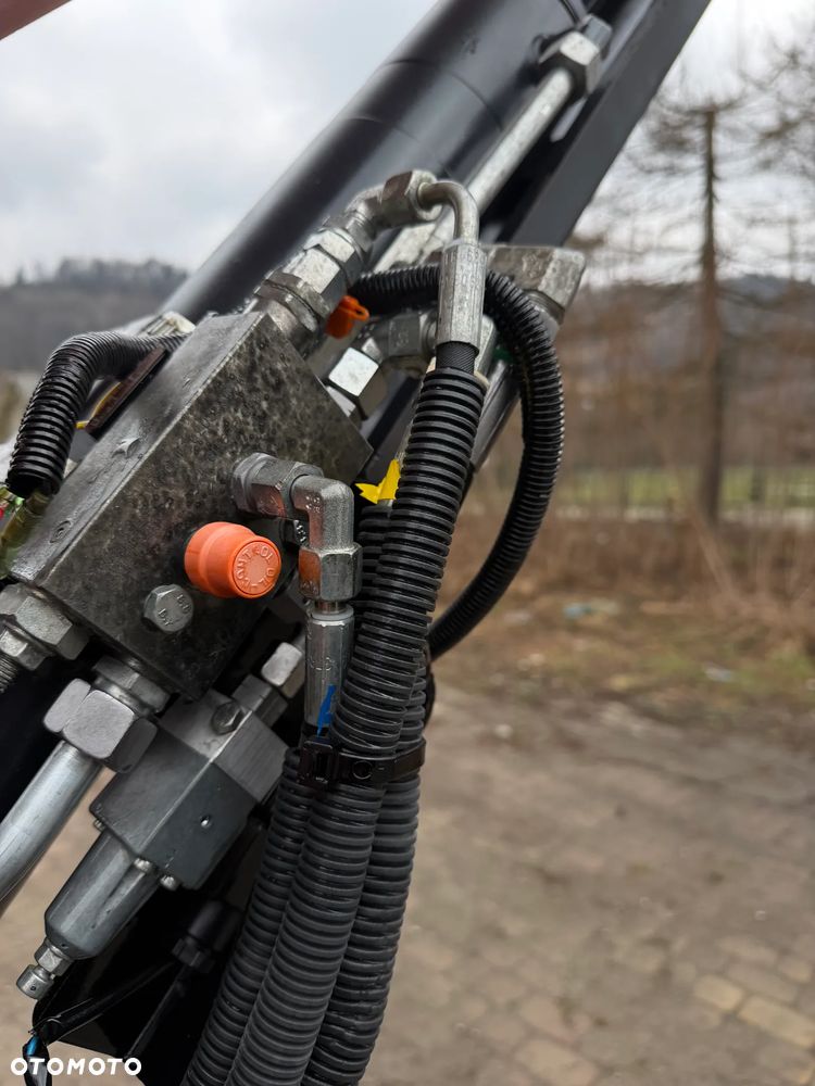 Kubota U35. koparka 3,7 tony. 2016 rok. 2000 mtg! Łyżka skarpowa Hydraulicznie uchylna. 3sekcje Hydrauliczne. zamki na tłokach. Jak nówka sztuka. Zadbana zero zużycia. Z gospodarstwa Norweskiego. Zmiana łyżek Hydrauliczna. LENHOFF. Zero luzów wycieków. Szybka wolna jazda. Gąski perfekt stan. OKAZJA TANIO - 29