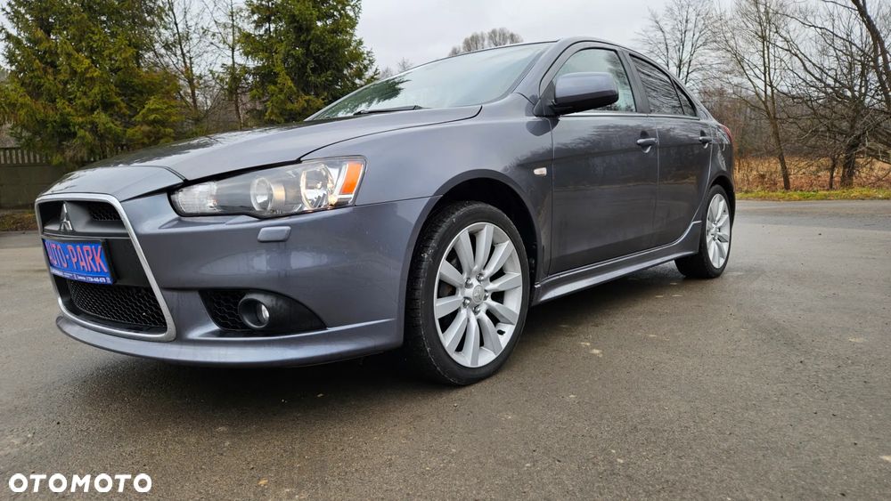 Mitsubishi Lancer 1.8 Intense - 11