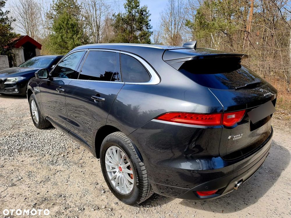 Jaguar F-Pace 3.0 V6 AWD R-Sport - 7