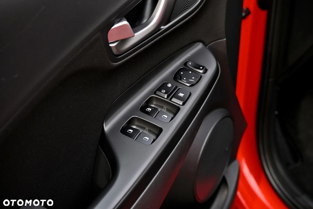 Hyundai Kona 1.6 T-GDI Style DCT - 33