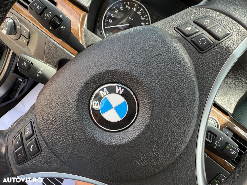 BMW Seria 3 320d xDrive - 19